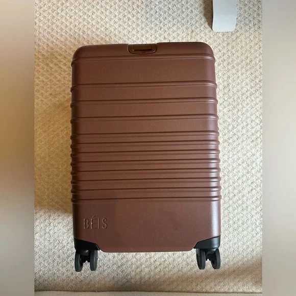 BNWT BEIS The Carry-On Roller Suitcase in Maple - Picture 2 of 3